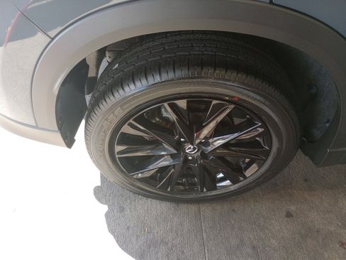 Used 2022 MAZDA CX-5 Carbon Edition image 23