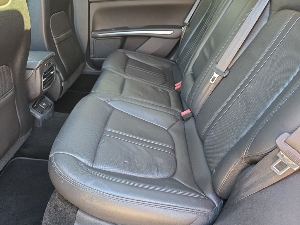 Used 2014 Lincoln MKZ AWD image 19