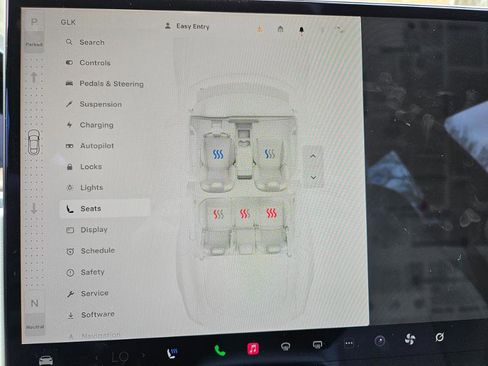 Used 2023 Tesla Model S AWD image 47