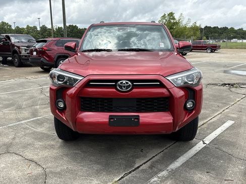 Used 2023 Toyota 4Runner SR5 RWD image 8