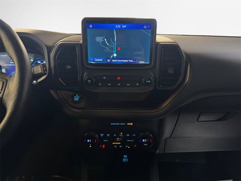 Used 2021 Ford Bronco Sport Outer Banks w/ Outer Banks Package image 22