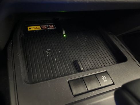 Certified 2026 Toyota Corolla Cross LE FWD image 30