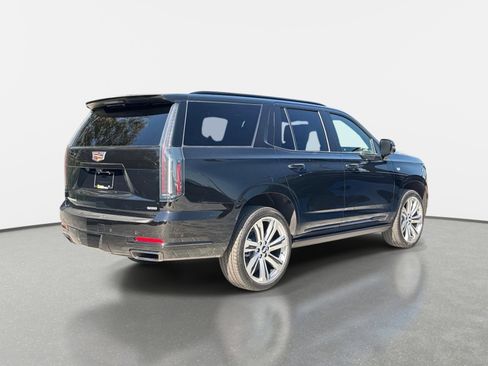 Used 2026 Cadillac Escalade Platinum Sport AWD/4WD image 3
