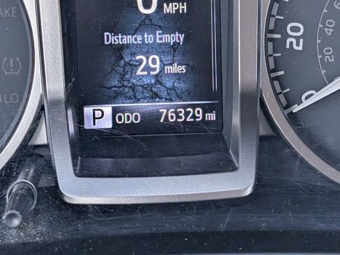 Used 2021 Toyota Tacoma 4x4 Double Cab image 16