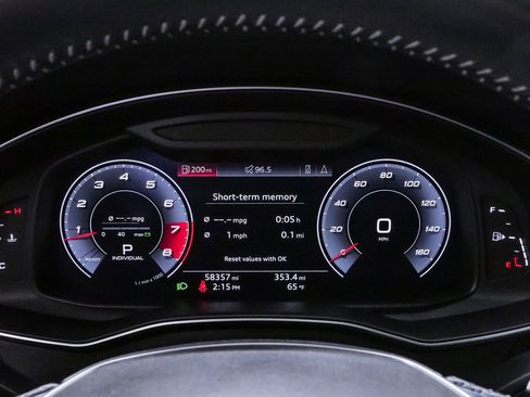 Used 2020 Audi S6 Prestige w/ Prestige Package image 22