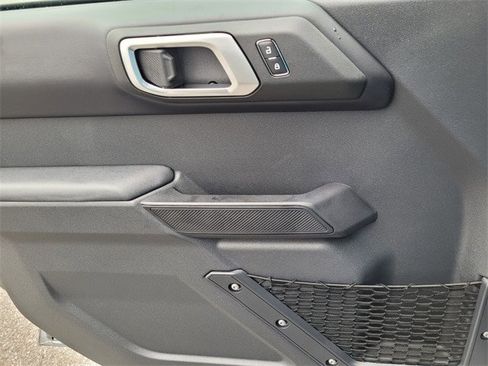 New 2025 Ford Bronco Badlands image 50