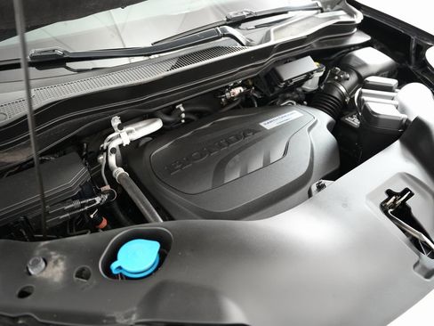 Used 2017 Honda Pilot Elite image 68