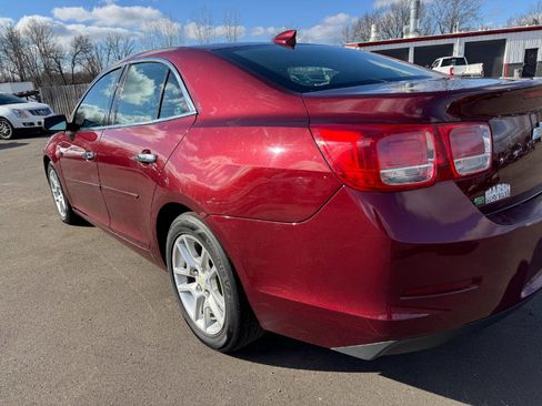 Used 2015 Chevrolet Malibu LT w/ Power Convenience Package image 10