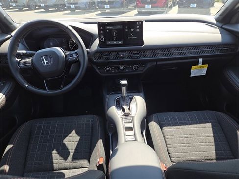New 2026 Honda HR-V Sport image 8