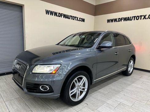 Used 2017 Audi Q5 2.0T Premium AWD/4WD image 4