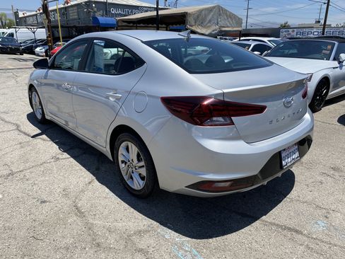 Used 2020 Hyundai Elantra SEL w/ Cargo Package (C1) FWD image 9