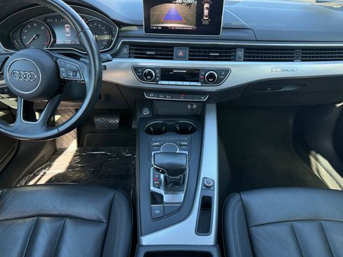 Used 2017 Audi A4 2.0T Premium image 11