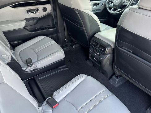 Certified 2024 Honda Pilot EX-L image 30