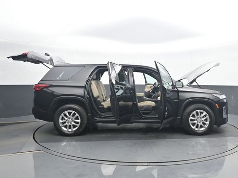 Used 2023 Chevrolet Traverse LS w/ LPO, Floor Liner Package image 26