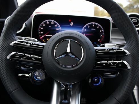 New 2025 Mercedes-Benz GLC 43 AMG 4MATIC image 26