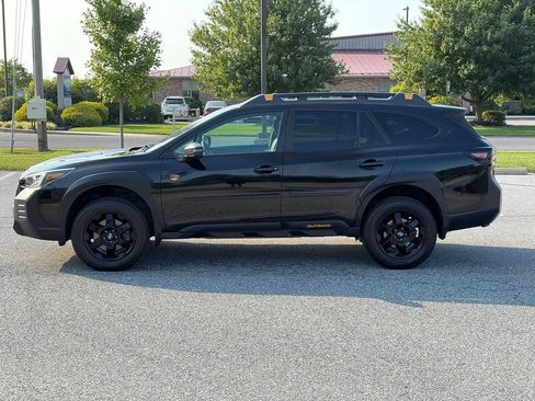 Used 2022 Subaru Outback Wilderness AWD/4WD image 4