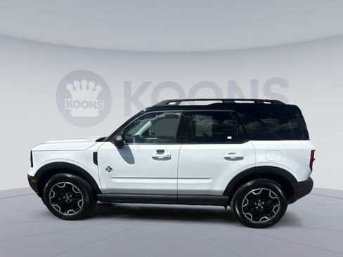 Certified 2025 Ford Bronco Sport Outer Banks w/ Outer Banks Tech Package+ AWD/4WD image 13