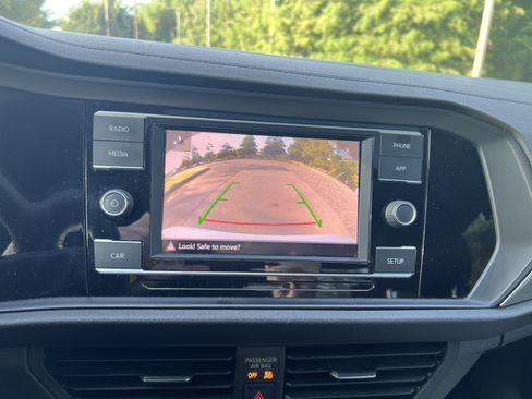 Used 2019 Volkswagen Jetta R-Line FWD image 21
