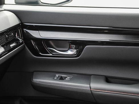 Used 2025 Honda CR-V Sport Touring image 21