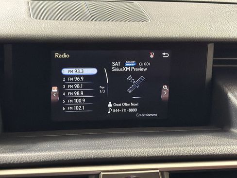 Used 2018 Lexus IS 300 F Sport image 18