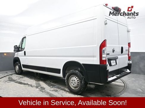 Used 2025 RAM ProMaster 2500 w/ Convenience Group image 1
