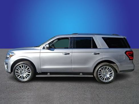 Used 2024 Ford Expedition Limited AWD/4WD image 7