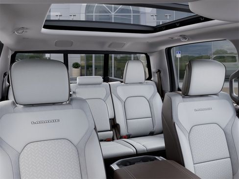 New 2026 RAM 1500 Laramie w/ Trailer Tow Group image 26