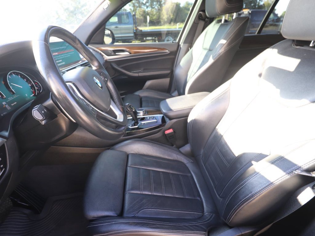 Used 2018 BMW X3 xDrive30i AWD/4WD image 2