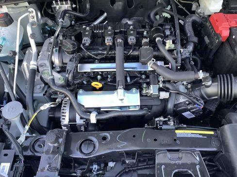 Used 2025 Nissan Versa SV w/ Trunk Package image 9