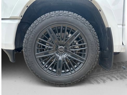 Used 2023 RAM 1500 Limited image 27