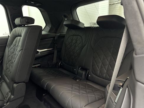 New 2026 BMW X7 xDrive40i w/ M Sport Package image 30