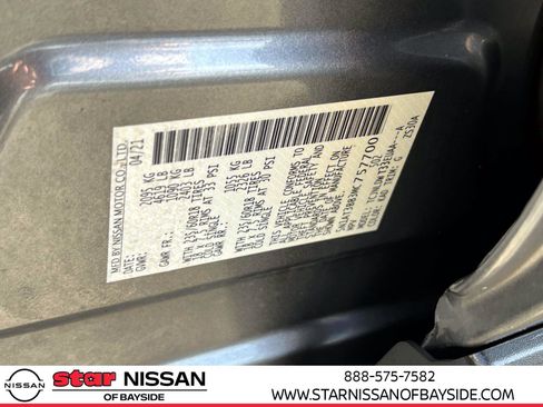 Used 2021 Nissan Rogue SV w/ Premium Package image 17