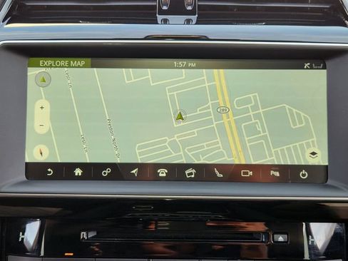 Used 2020 Jaguar F-PACE Prestige image 16