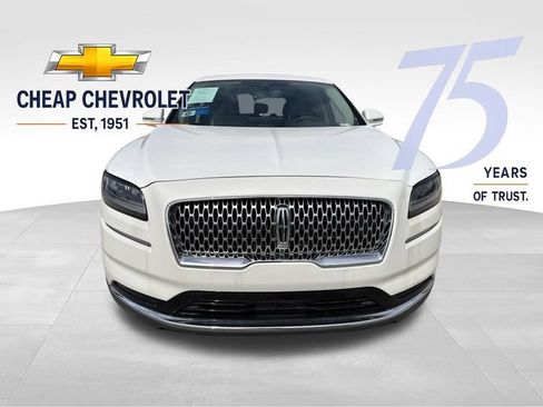 Used 2023 Lincoln Nautilus FWD image 8