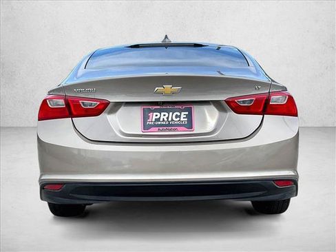 Used 2023 Chevrolet Malibu LT FWD image 4