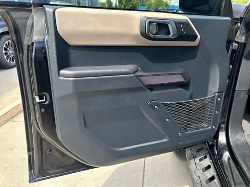 Used 2024 Ford Bronco Wildtrak AWD/4WD image 11