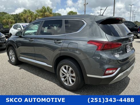 Used 2019 Hyundai Santa Fe SE FWD image 3
