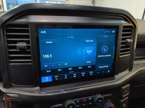 Used 2025 Ford F150 STX w/ Equipment Group 200A image 19