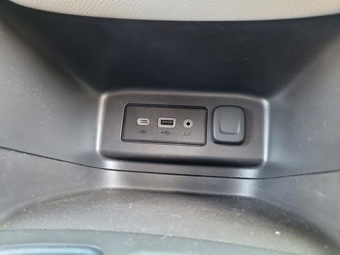 Used 2022 Chevrolet Equinox LT FWD image 20
