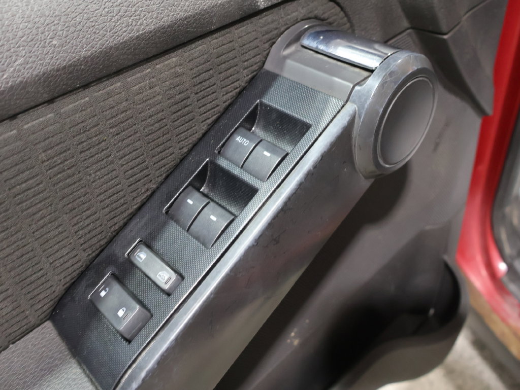 Used 2010 Ford Explorer XLT AWD/4WD image 18