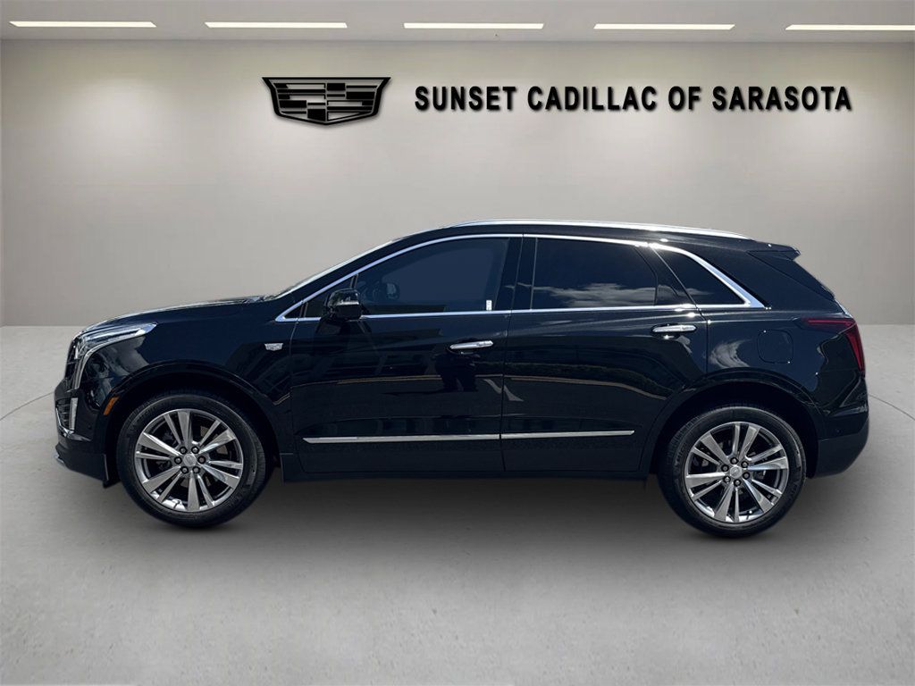 Certified 2024 Cadillac XT5 Premium Luxury w/ Technology Package FWD image 7