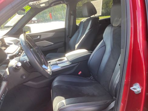 Used 2024 Acura MDX A-Spec image 11