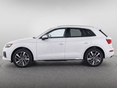 Certified 2023 Audi Q5 2.0T Premium Plus w/ Premium Plus Package AWD/4WD image 3