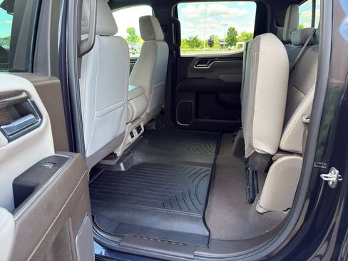 Used 2022 Chevrolet Silverado 1500 LT w/ All Star Edition Plus AWD/4WD image 40