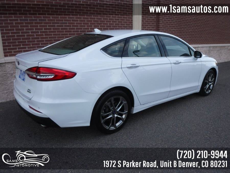 Used 2020 Ford Fusion SEL FWD image 3