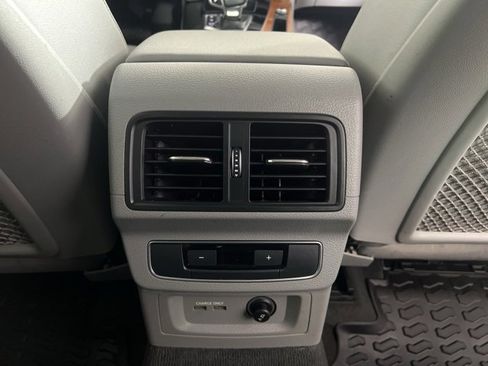 Certified 2023 Audi Q5 2.0T Premium w/ Convenience Package image 17