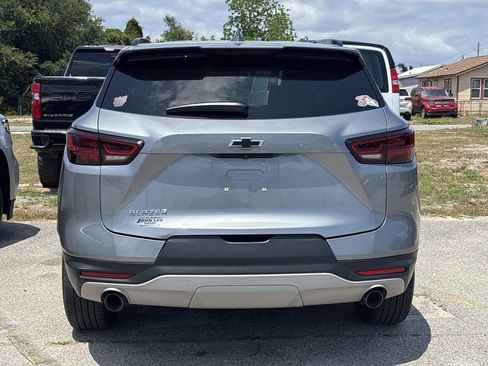 Used 2023 Chevrolet Blazer LT w/ Convenience Package FWD image 5