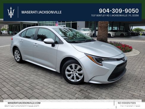 Used 2024 Toyota Corolla LE FWD image 1