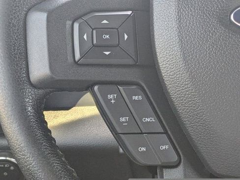 Used 2016 Ford F150 XLT w/ Equipment Group 302A Luxury AWD/4WD image 29