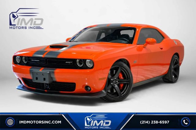 Used 2018 Dodge Challenger SRT w/ Technology Group RWD image 1